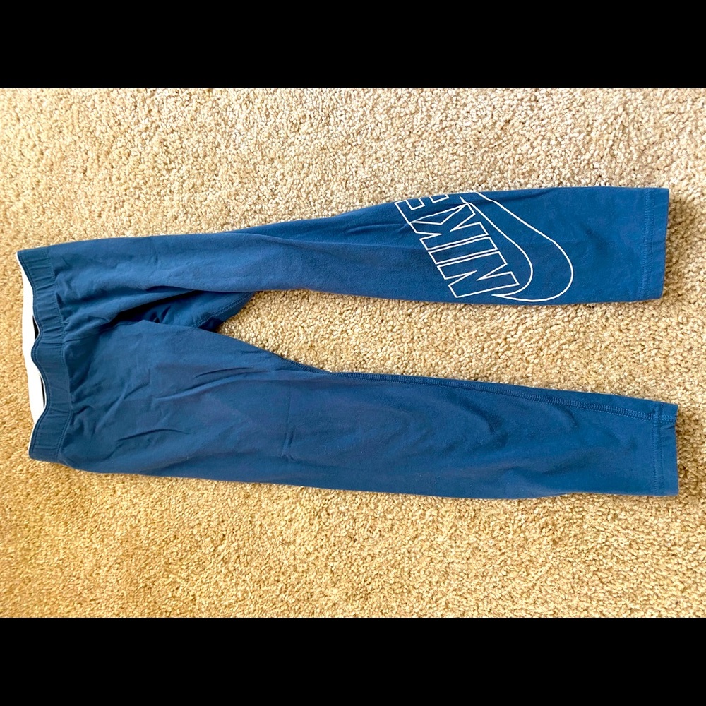 Nike leggings